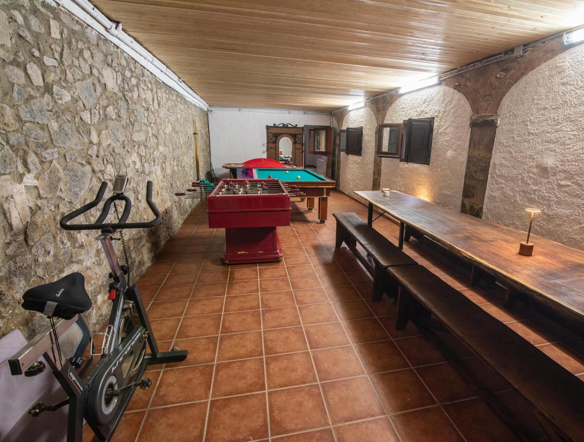 Masia Can Felix Santa Fe - Barcelona — Photos 3